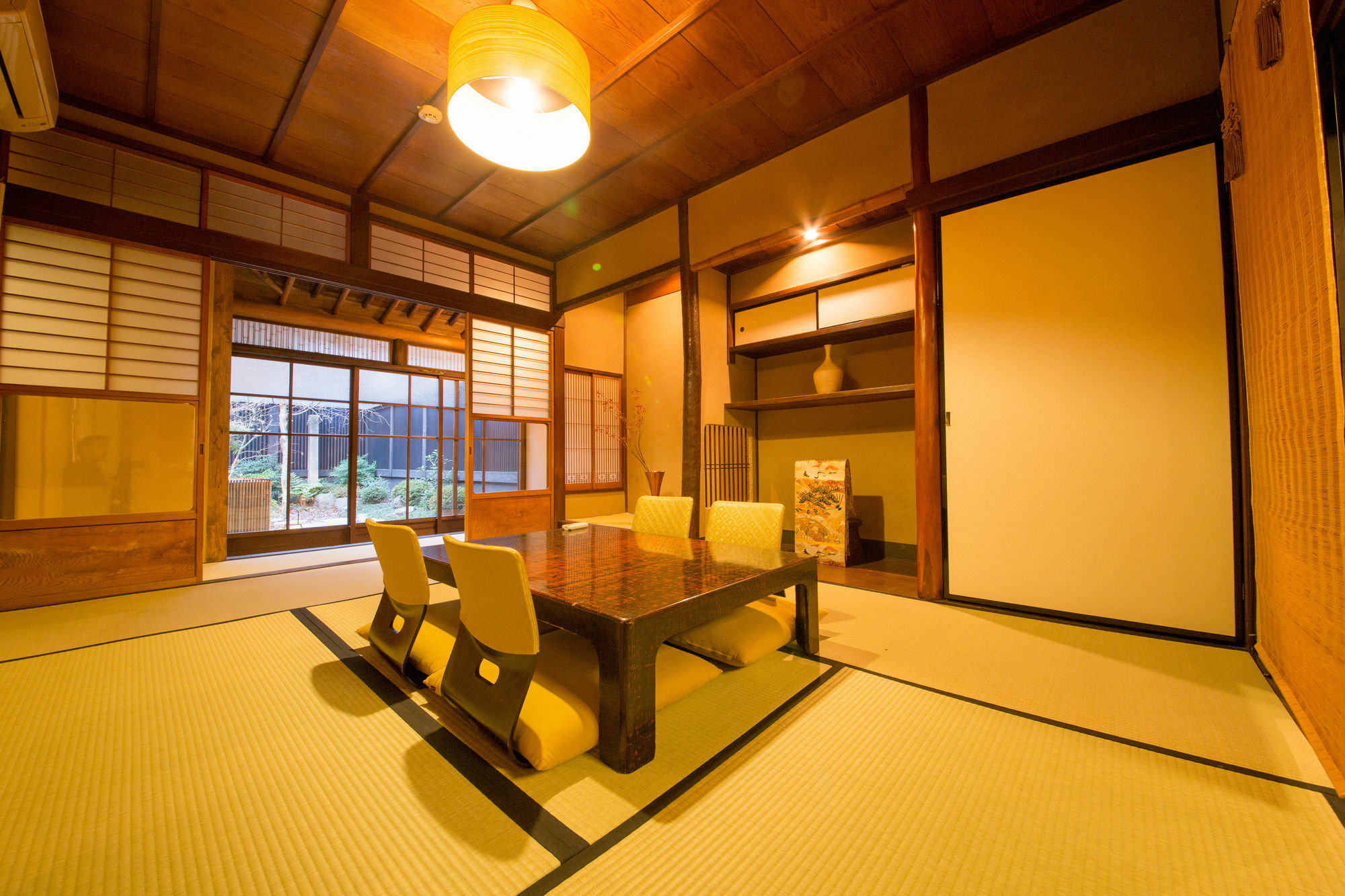 Le Machiya Rokkaku Suite Kyoto Bagian luar foto